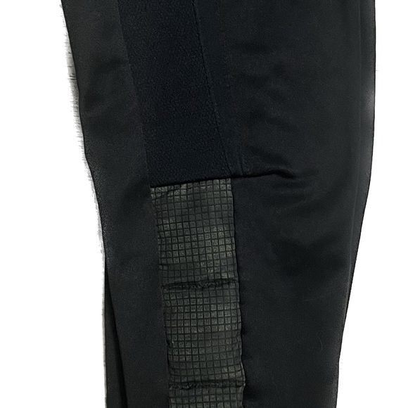 Black Old Navy Active Pants, Boys size Small (6-7), never worn - Picture 4 of 4